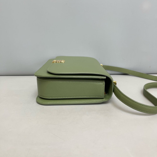 Loewe Medium Goya Flap Bag Smooth Calfskin Green Loewe Medium Goya Flap Bag Smooth Calfskin Green