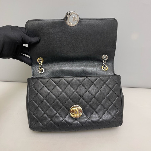 Chanel Quilted Flap Bag Calfskin Black