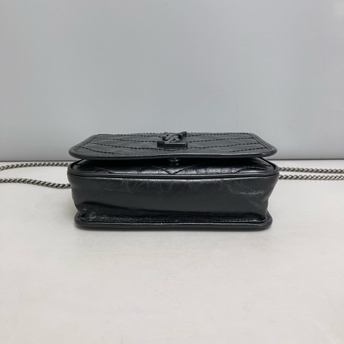 Yves Saint Laurent Mini Niki Chain Pull Up Leather Black