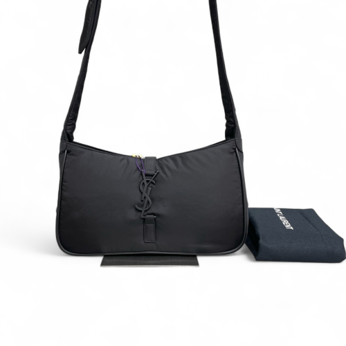 Yves Saint Laurent LE 5 A 7 Hobo Nylon Black