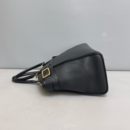 Louis Vuitton Handbag Calfskin Black