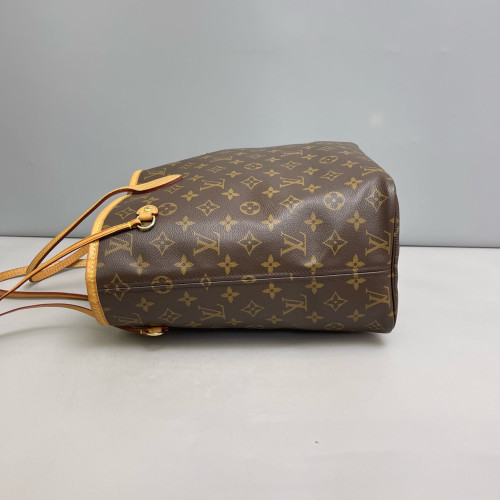 Louis Vuitton Neverfull MM Monogram Brown