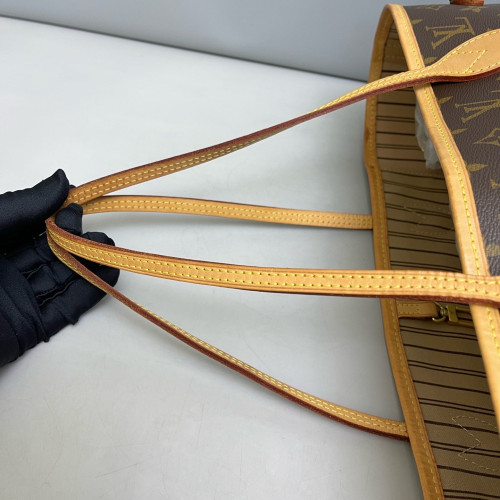Louis Vuitton Neverfull MM Monogram Brown