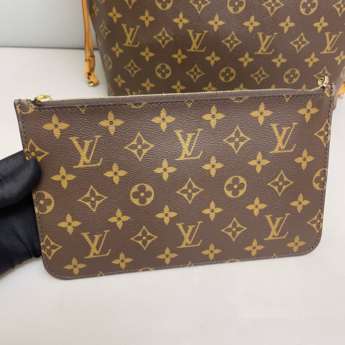 Louis Vuitton Neverfull MM Monogram Brown