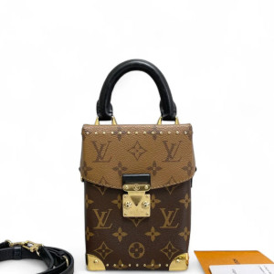 Louis Vuitton Camera Box Reverse Monogram Brown Black