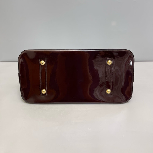 Louis Vuitton Alma GM Vernis Amarante