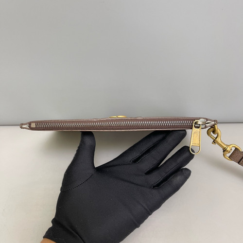 Gucci Clutch GG Supreme Monogram Beige Brown Green