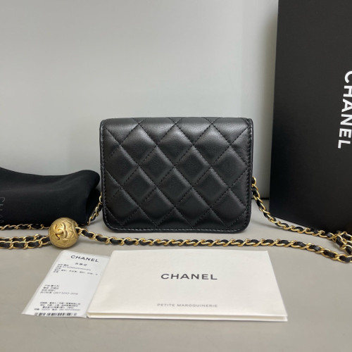 Chanel Quilted Pearl Crush Clutch With Chain Lambskin Black Chanel Quilted Pearl Crush Clutch With Chain Lambskin Black