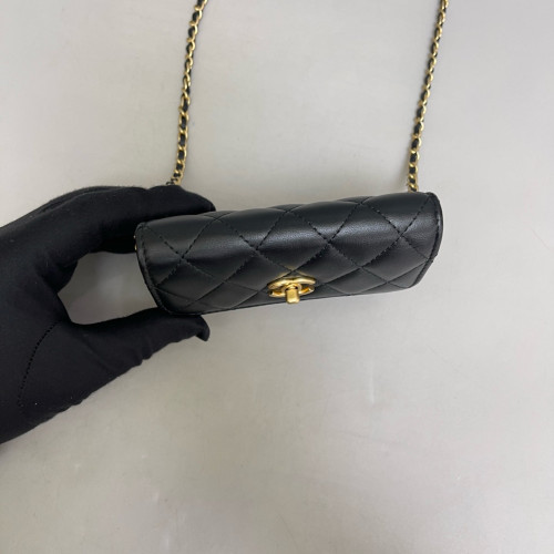 Chanel Quilted Pearl Crush Clutch With Chain Lambskin Black Chanel Quilted Pearl Crush Clutch With Chain Lambskin Black