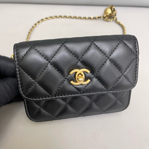Chanel Quilted Pearl Crush Clutch With Chain Lambskin Black Chanel Quilted Pearl Crush Clutch With Chain Lambskin Black