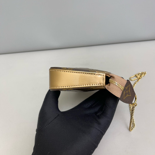 Louis Vuitton Mini Pochette Accessories NM Vernis Light Gold