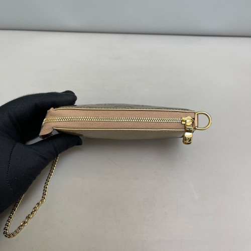 Louis Vuitton Mini Pochette Accessories NM Vernis Light Gold