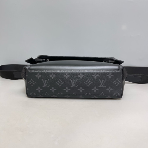 Louis Vuitton Voyager Messenger Monogram Eclipse Black Louis Vuitton Voyager Messenger Monogram Eclipse Black