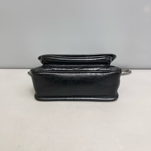 Yves Saint Laurent Baby Niki Messenger Pull Up Leather Black