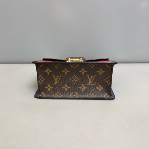 Louis Vuitton Spring Street Vernis Red