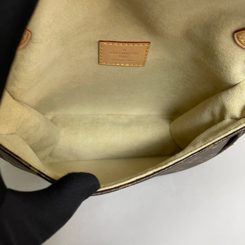 Louis Vuitton Saumur BB Monogram Brown