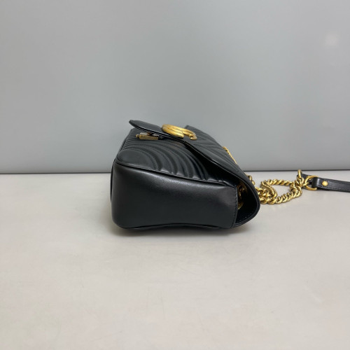 Gucci Chevron Small GG Marmont Calfskin Black