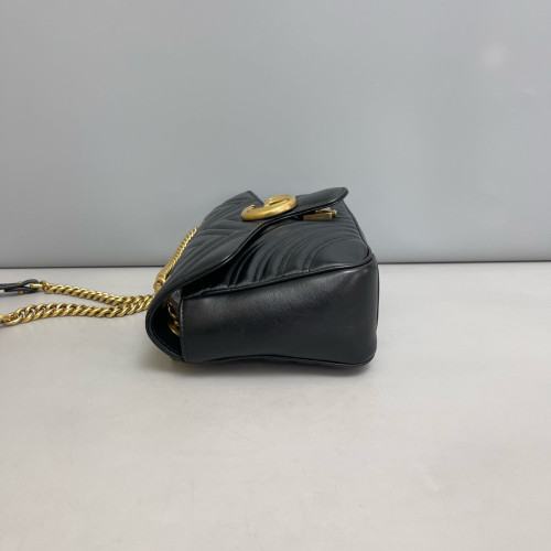 Gucci Chevron Small GG Marmont Calfskin Black