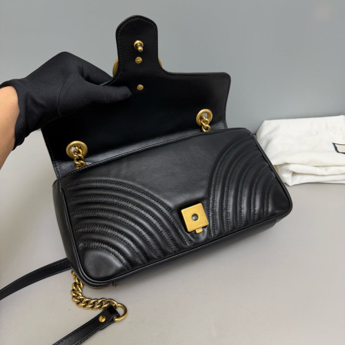 Gucci Chevron Small GG Marmont Calfskin Black