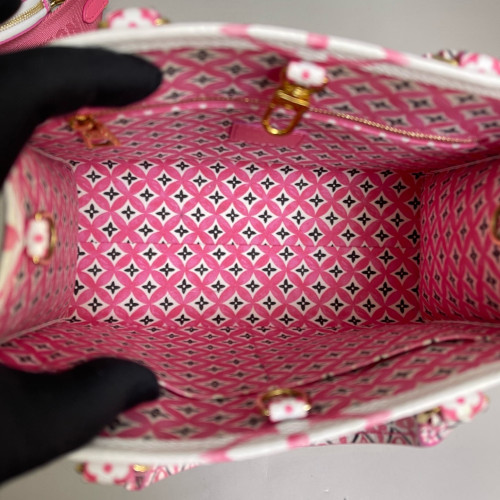 Louis Vuitton Onthego PM Monogram White Pink