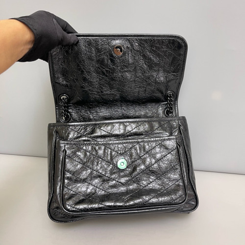 Yves Saint Laurent Medium Niki Chain Pull Up Leather Black