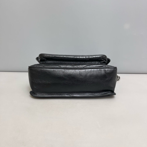 Yves Saint Laurent Medium Niki Messenger Pull Up Leather Black