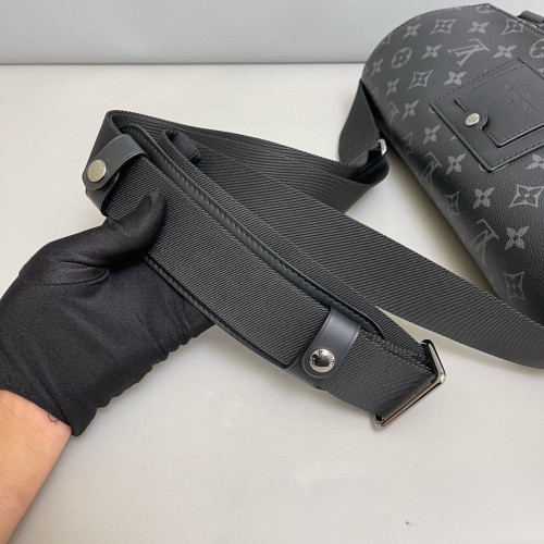 Louis Vuitton Voyager Messenger Monogram Eclipse Black