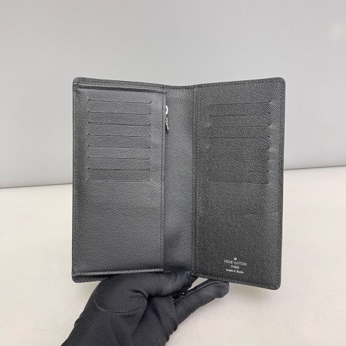 Louis Vuitton Brazza Wallet Epi Black