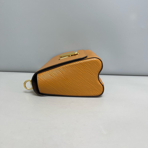 Louis Vuitton Twist MM Epi Tan