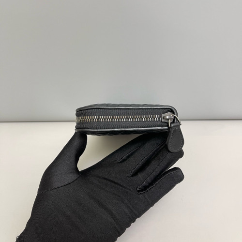 Bottega Veneta Intrecciato Zip Around Wallet Calfskin Intrecciato Black