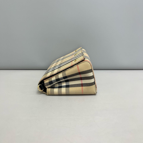 Burberry Flap Bag House Check Beige Black Red
