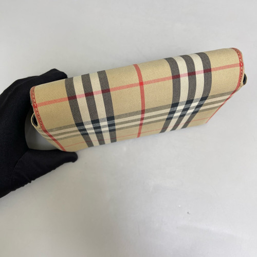 Burberry Flap Bag House Check Beige Black Red