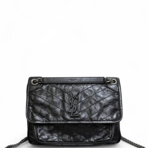 Yves Saint Laurent Medium Niki Messenger Pull Up Leather Black