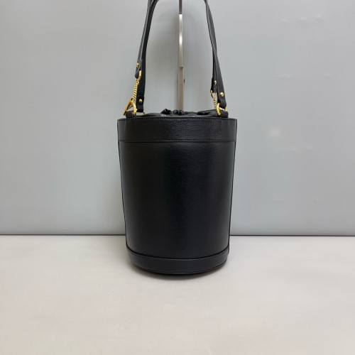Gucci Bucket Calfskin Black Gucci Bucket Calfskin Black