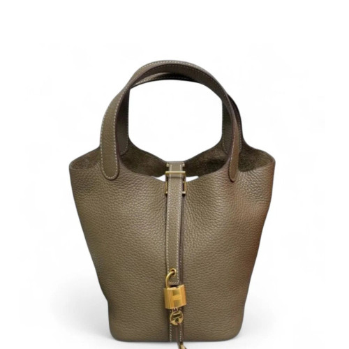 Hermes Picotin 18 Taurillon Clemence 18 Etoupe Hermes Picotin 18 Taurillon Clemence 18 Etoupe