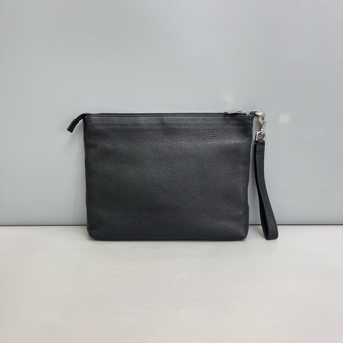 Gucci Clutch Grained Calfskin Black