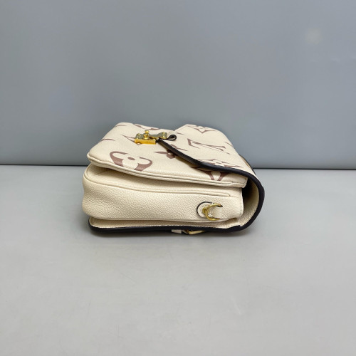 Louis Vuitton Pochette Metis Monogram Empreinte Giant Beige