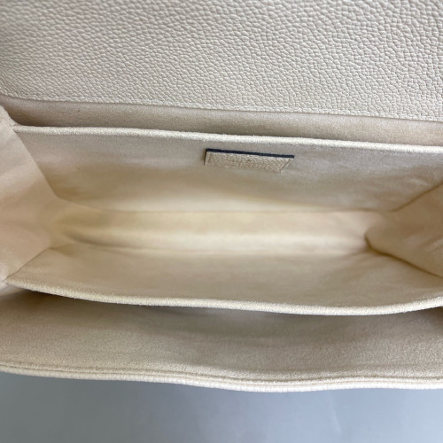 Louis Vuitton Pochette Metis Monogram Empreinte Giant Beige