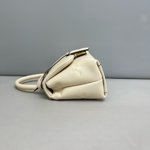 Louis Vuitton Madeleine Bb Monogram Empreinte Giant White