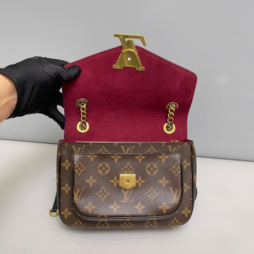 Louis Vuitton Passy Chain Shoulder Bag Monogram Brown Louis Vuitton Passy Chain Shoulder Bag Monogram Brown