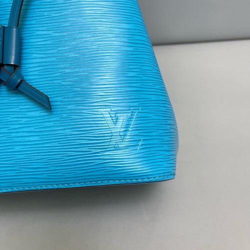 Louis Vuitton Neonoe BB Epi Blue