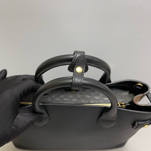 Burberry Medium Banner Tote Calfskin House Check Black Beige Red Burberry Medium Banner Tote Calfskin House Check Black Beige Red