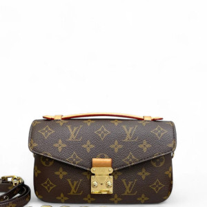Louis Vuitton Pochette Metis East West Monogram Brown Louis Vuitton Pochette Metis East West Monogram Brown