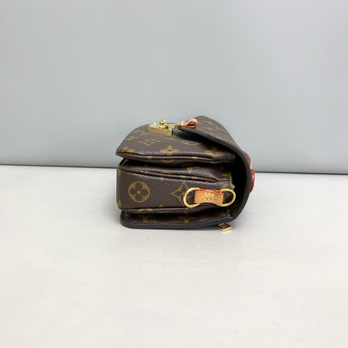 Louis Vuitton Pochette Metis East West Monogram Brown