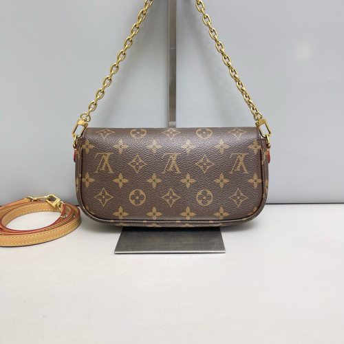 Louis Vuitton Ivy Wallet On Chain Monogram Brown Louis Vuitton Ivy Wallet On Chain Monogram Brown