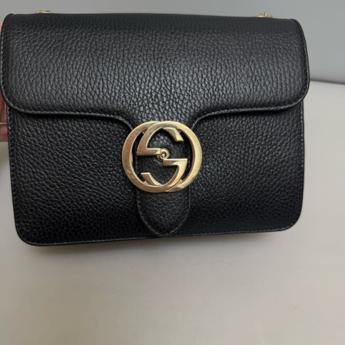 Gucci Small Interlocking G Shoulder Bag Grained Calfskin Black