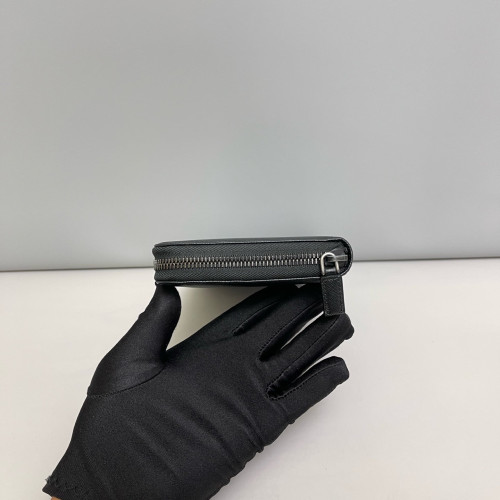 Prada Continental Wallet Saffiano Calfskin Black