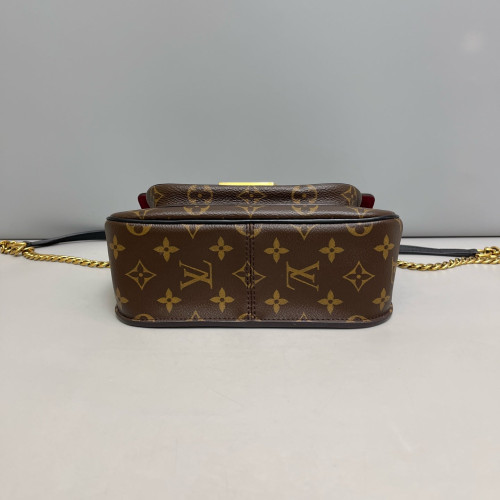 Louis Vuitton Passy Chain Shoulder Bag Monogram Brown Louis Vuitton Passy Chain Shoulder Bag Monogram Brown