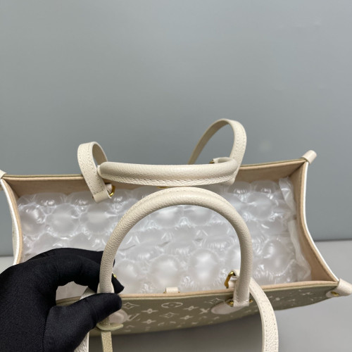 Louis Vuitton Onthego MM Monogram Empreinte White