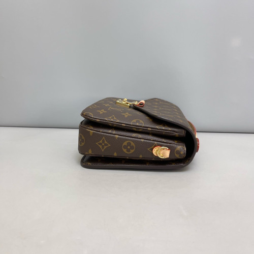 Louis Vuitton Pochette Metis Monogram Brown